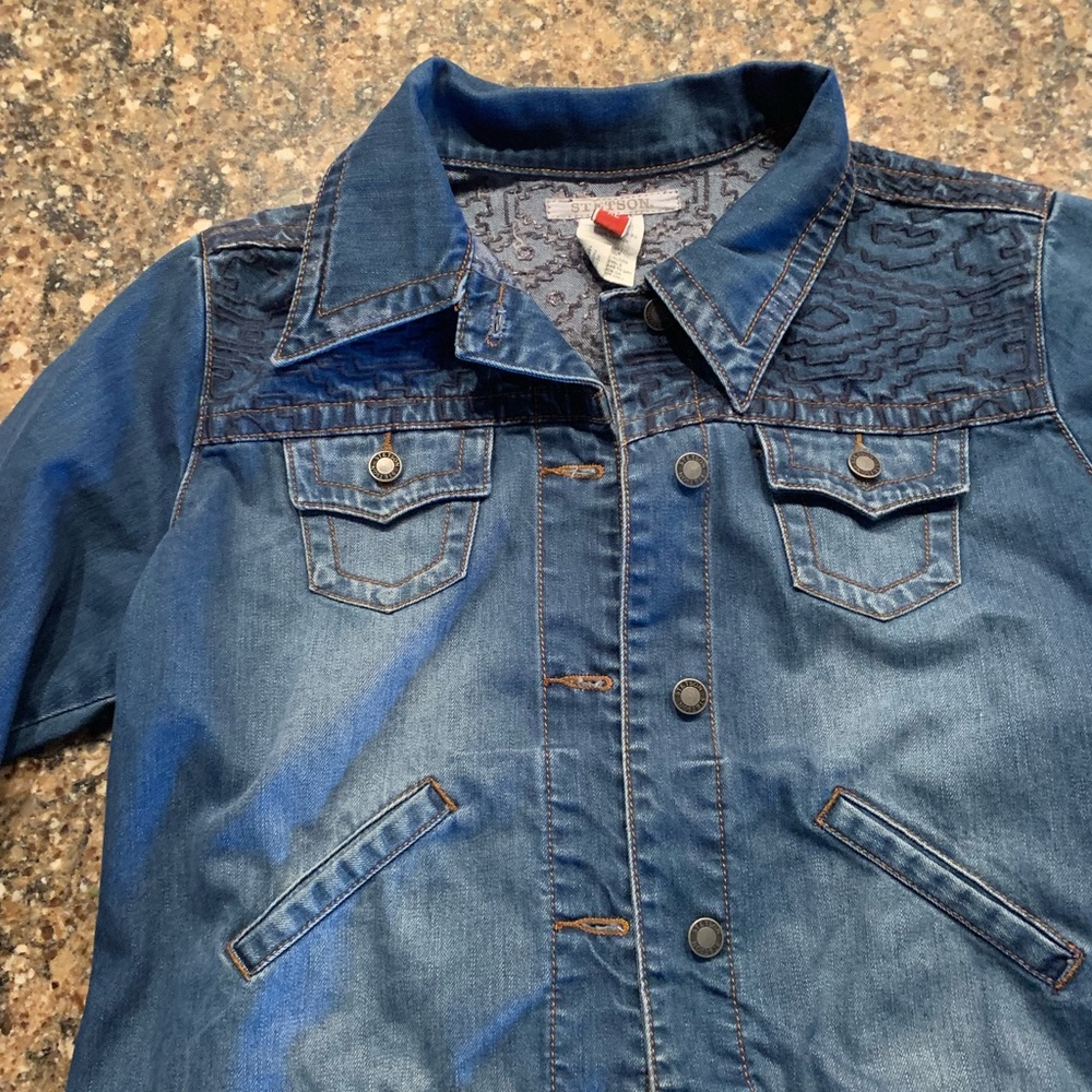 Stetson ladies denim jacket with design. Worn once, like new condition, size XL